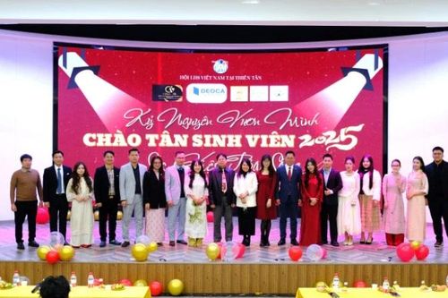 Sôi động chương trình Chào tân sinh viên Việt Nam tại thành phố Thiên Tân, Trung Quốc