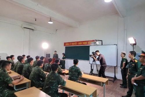 'Ứng dụng công nghệ mô phỏng trong quân đội' - thước phim tôn vinh trí tuệ và khát vọng Việt Nam