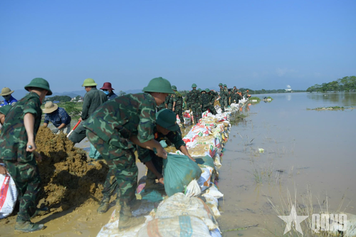 Phòng, chống lũ, lụt, sạt lở - Giải pháp nào căn cơ, bền vững? - Bài 3: Dự báo đúng, cảnh báo sớm