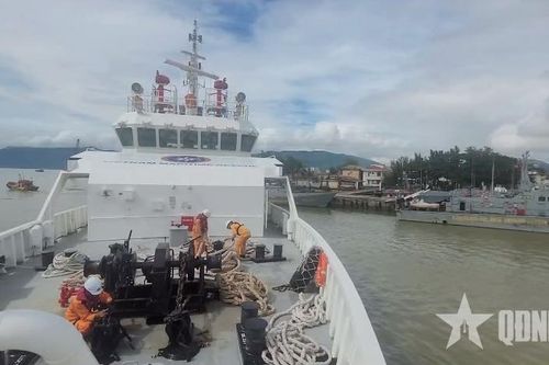 Tàu SAR 631 khẩn trương cơ động cứu người bị nạn trên biển
