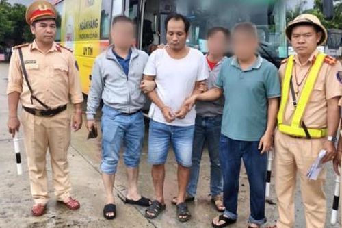 Sau nhiều tháng trốn nã, đối tượng đâm người trọng thương sa lưới trên đường quay về Đà Nẵng
