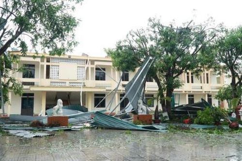 Sau bão, nhiều trường học ở Nghệ An chưa thể sửa chữa do thiếu kinh phí
