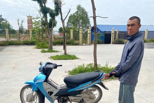 Công an bắt kẻ nghiện ma túy trộm xe máy lấy tiền hút chích