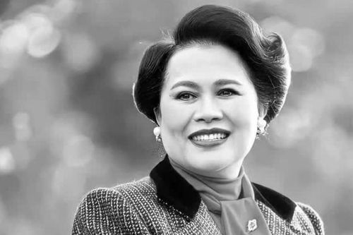 Điện chia buồn Hoàng Thái hậu Vương quốc Thái Lan từ trần