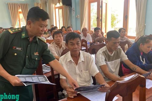 Nỗ lực nâng cao ý thức thượng tôn pháp luật cho cán bộ, nhân dân khu vực biên giới