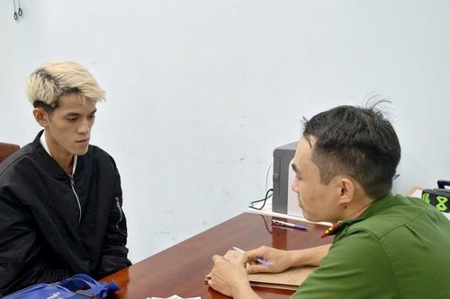 Bắt giữ thanh niên cướp giật vé số, tiền và điện thoại của người khuyết tật