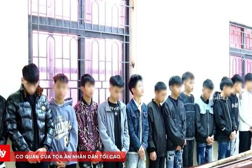 Triệu tập 13 thanh, thiếu niên mang hung khí đi gây rối trật tự công cộng