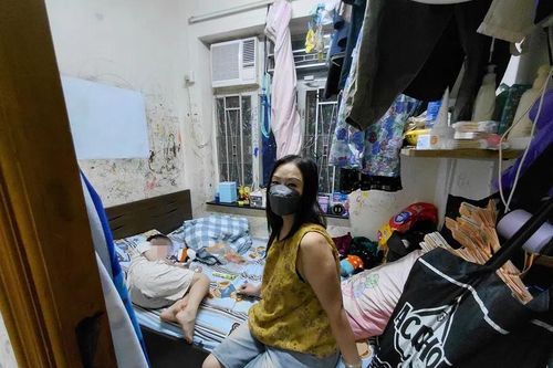 Cuộc sống khốn khổ ở những ngôi nhà siêu nhỏ, 4 người chen chúc trong 7m2