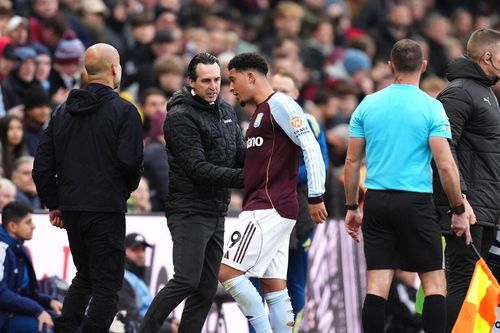 Jadon Sancho chịu thêm nỗi xấu hổ tột cùng ở Aston Villa