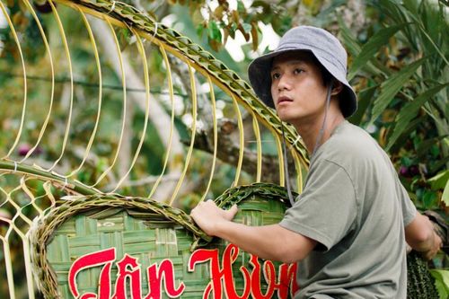 Không nhận ra diễn viên 'Mưa đỏ' trong phim mới đóng cùng NSND Hồng Vân