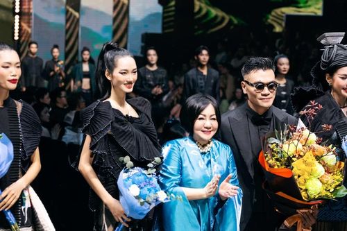 Vũ Việt Hà sẽ mở màn Vietnam International Fashion Week Fall/Winter 2025