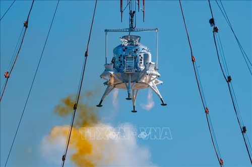 Trung Quốc vượt Mỹ trong cuộc đua khám phá Mặt Trăng