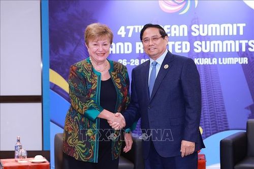 Thủ tướng Phạm Minh Chính gặp Tổng Giám đốc Quỹ Tiền tệ Quốc tế (IMF) Kristalina Georgieva