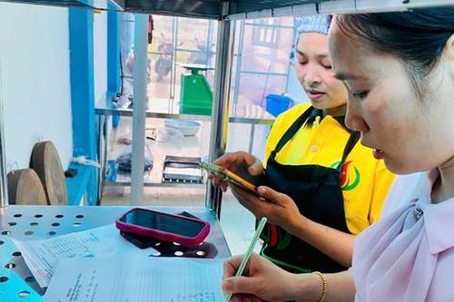 Sau vụ 'thịt bốc mùi, cá ươn': Trường Tiểu học Chu Minh kiện toàn tổ kiểm tra, giám sát an toàn thực phẩm