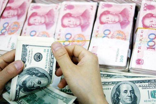 Trung Quốc đẩy mạnh phi đôla hóa