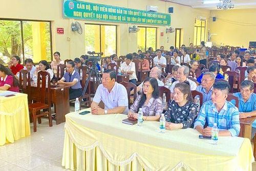 Xây dựng và nhân rộng các mô hình văn hóa thực hiện nếp sống văn minh vùng đồng bào Khmer