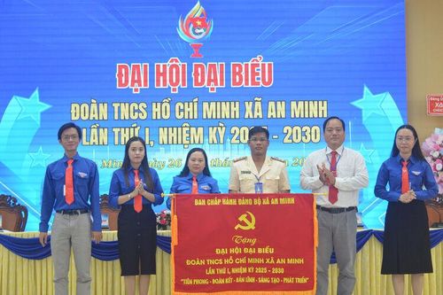Đoàn xã An Minh đăng ký hỗ trợ 10 thanh niên làm kinh tế