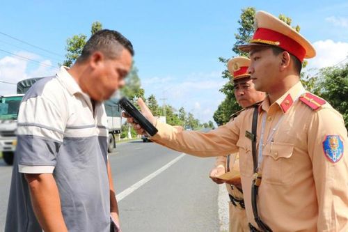 Tăng cường xử lý vi phạm giao thông trên địa bàn đặc khu Phú Quốc