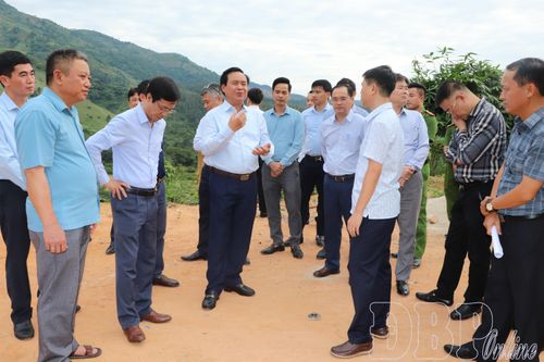 Đoàn công tác Bộ Nông nghiệp và Môi trường kiểm tra thực địa dự án tại xã Mường Pồn
