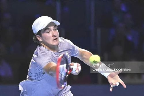 ATP 500: Sôi động hai trận chung kết