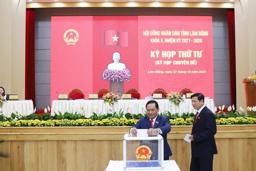 Ông Phan Nguyễn Hoàng Tân được bầu làm Ủy viên UBND tỉnh Lâm Đồng