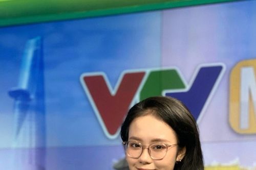 MC Phương Anh: Gương mặt Gen Z trên sóng VTV Vietnam Today