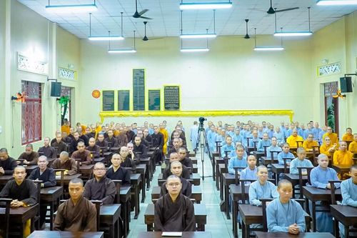 Đồng Nai: 170 Tăng Ni sinh tham dự kỳ thi tuyển sinh vào Trường Trung cấp Phật học tỉnh, niên khóa 2026-2029