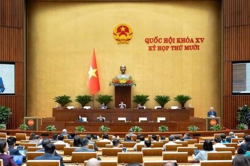 Xem xét giao UBND cấp xã quản lý, theo dõi người bị cấm đi khỏi nơi cư trú