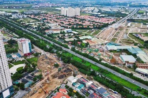 Cận cảnh nút giao gần 2.400 tỷ đồng sau nửa năm thi công