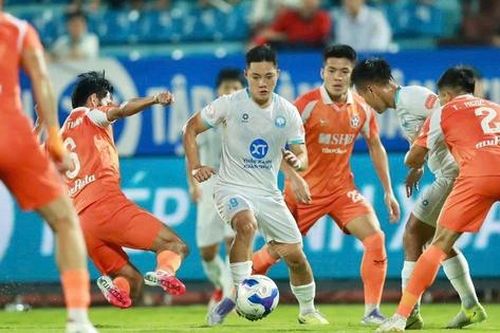 V-League: Hàng công bế tắc, Nam Định suýt thua Đà Nẵng