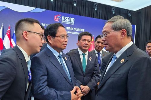 Dành ưu tiên cao nhất cho hợp tác đường sắt Việt Nam - Trung Quốc