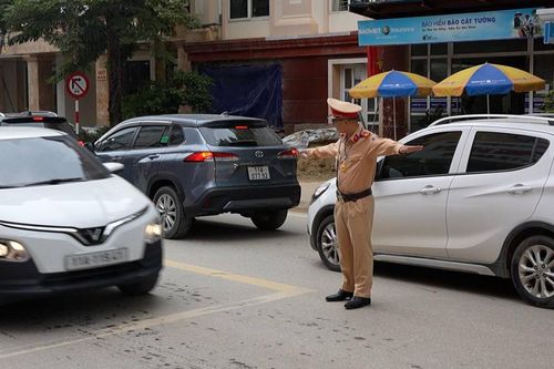 Cầu Sông Hiến lưu thông ổn định sau khi triển khai khắc phục cầu ngầm Sông Hiến