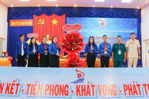 Xây dựng lớp thanh niên bản lĩnh, hiện đại và nhân ái