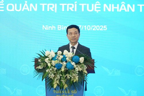 Bộ trưởng Nguyễn Mạnh Hùng: AI đi trong 'hành lang hẹp' để phục vụ con người