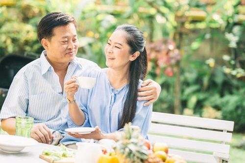10 điều cần làm khi bước vào tuổi trung niên để có tuổi già hạnh phúc, viên mãn