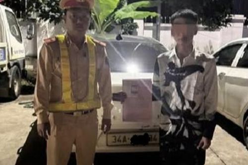 Cùng lúc dương tính với 4 nhóm chất cấm vẫn lái xe ô tô