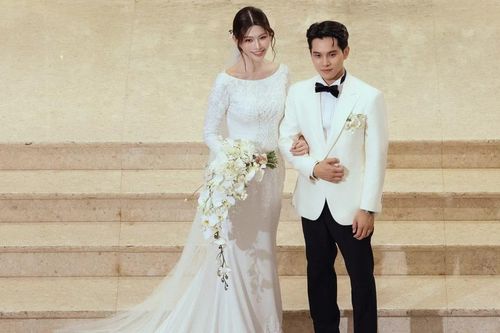 NTK Lê Thanh Hòa tiết lộ ý nghĩa mẫu váy cưới của Á hậu Chế Nguyễn Quỳnh Châu
