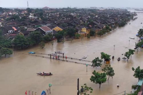 Hội An trong cơn lũ lịch sử