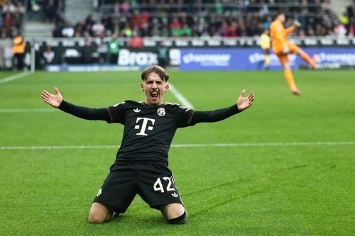 Tuổi 17, Lennart Karl viết chương mới cho Bayern Munich