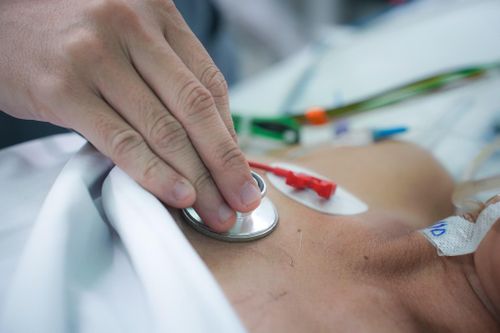 Một người ở Đắk Lắk mắc hội chứng 'trái tim tan vỡ'