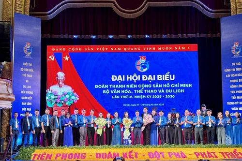 Hãy để tuổi trẻ tỏa sáng trong từng lời nói, hành động