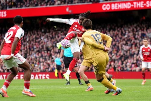 Arsenal phải vô địch Premier League mùa này