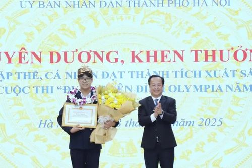 Hà Nội: Tuyên dương, khen thưởng Quán quân Đường lên đỉnh Olympia