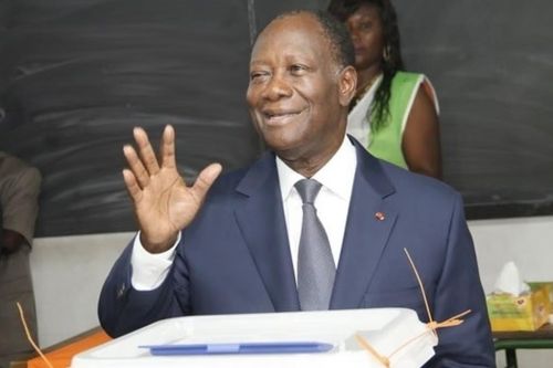 Tổng thống Bờ Biển Ngà Alassane Ouattara tái đắc cử nhiệm kỳ 4