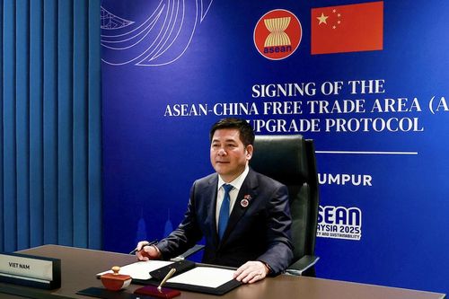 Việt Nam ký Nghị định thư nâng cấp Hiệp định thương mại tự do ASEAN - Trung Quốc