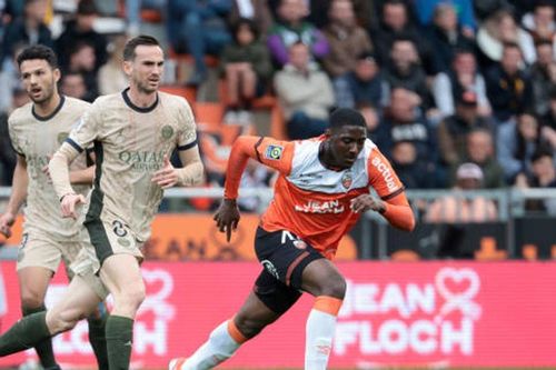 Lorient vs PSG: Cánh phải mong manh, Hakimi vắng mặt
