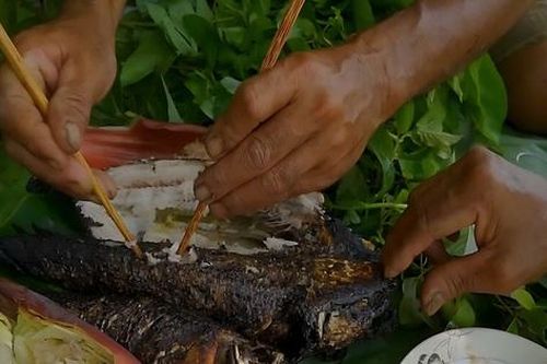 Từ món 'nhà nghèo' thành biểu tượng ẩm thực của miền Tây