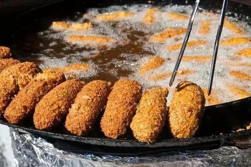 Ăn một món 'vạn người mê' theo cách này suốt 10 năm, người đàn ông 42 tuổi tử vong