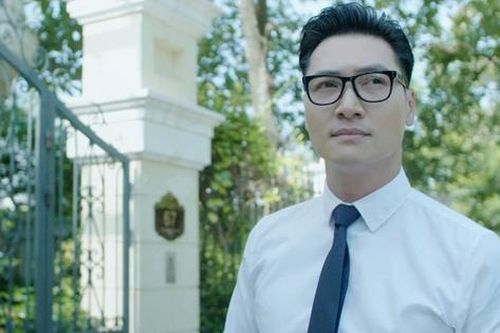 'Soái ca màn ảnh' tái xuất phim giờ vàng, tiết lộ lý do hạn chế đóng cảnh tình cảm