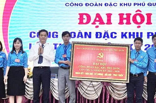 Đại hội Công đoàn đặc khu Phú Quốc lần thứ I